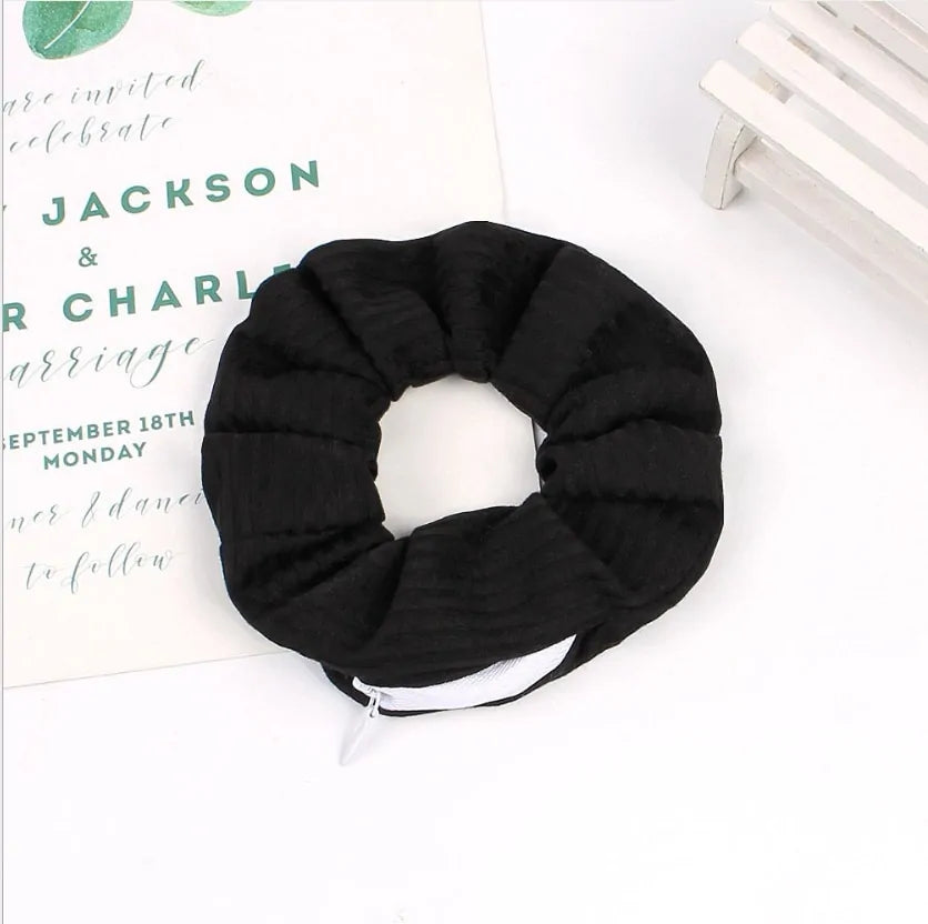 The Full Scrunch – Oversized Luxury Scrunchie for All-Day Hold