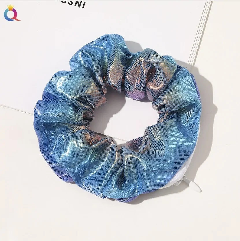 The Full Scrunch – Oversized Luxury Scrunchie for All-Day Hold
