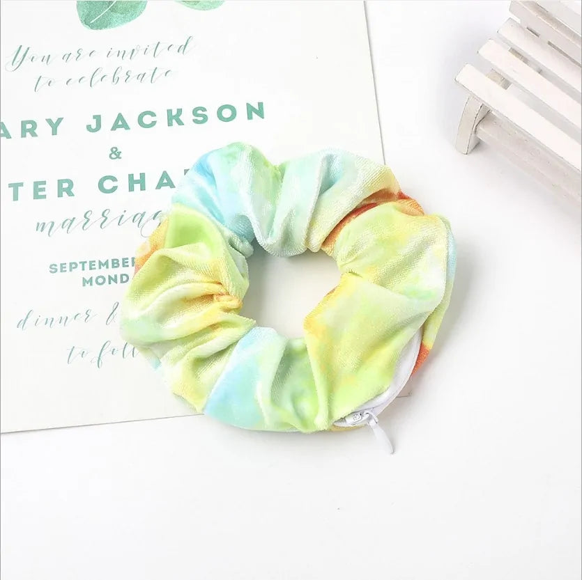 The Full Scrunch – Oversized Luxury Scrunchie for All-Day Hold