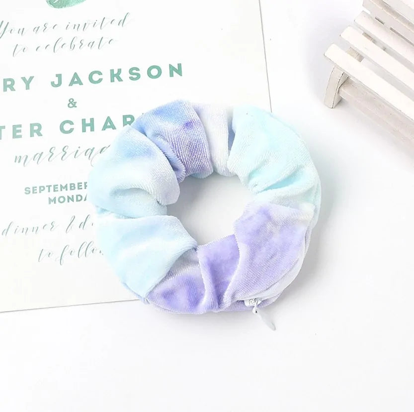 The Full Scrunch – Oversized Luxury Scrunchie for All-Day Hold