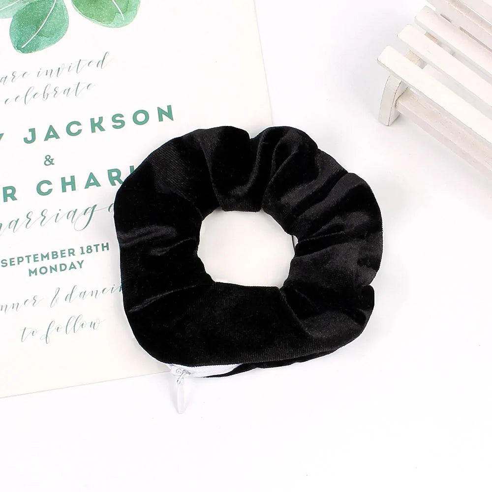 The Full Scrunch – Oversized Luxury Scrunchie for All-Day Hold