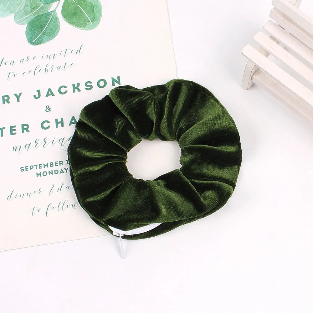 The Full Scrunch – Oversized Luxury Scrunchie for All-Day Hold